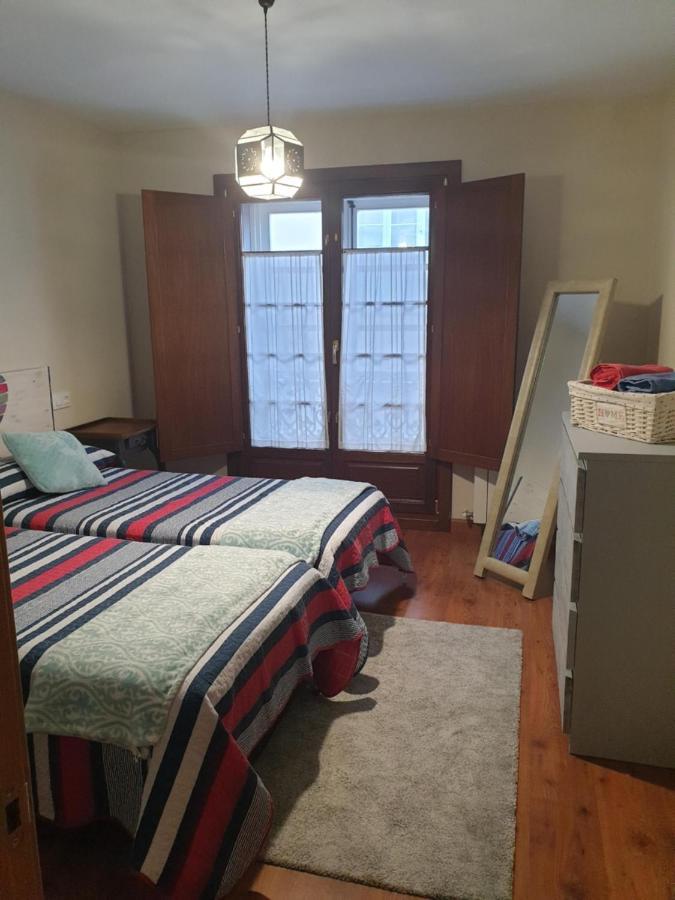 ריבאדאו Apartamento Cine Colon מראה חיצוני תמונה