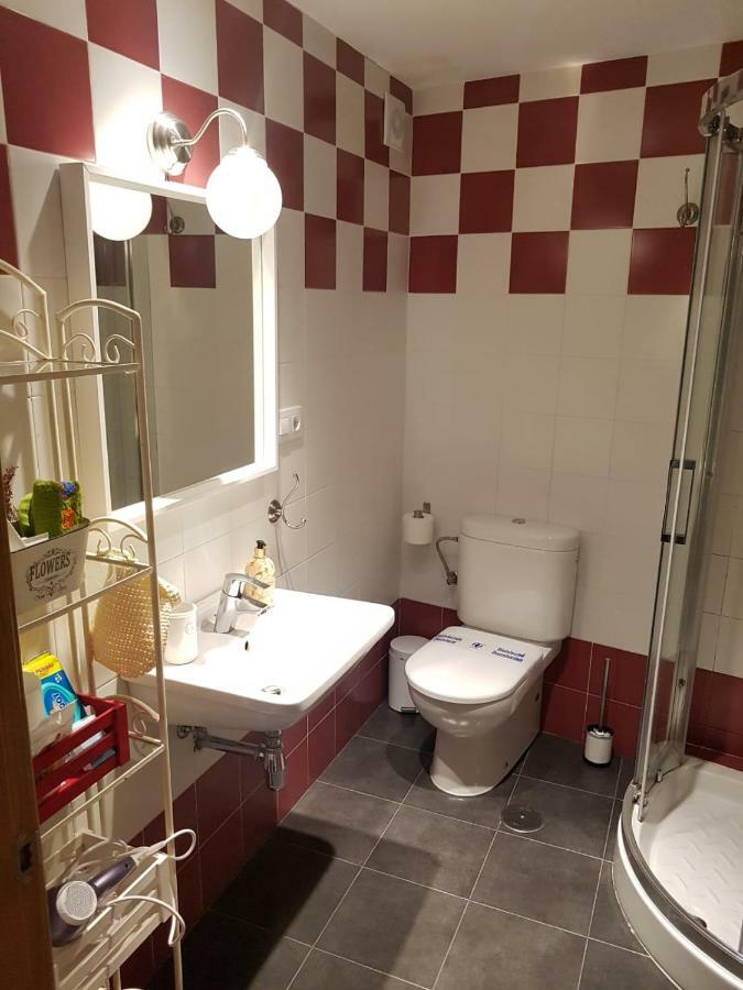 ריבאדאו Apartamento Cine Colon מראה חיצוני תמונה