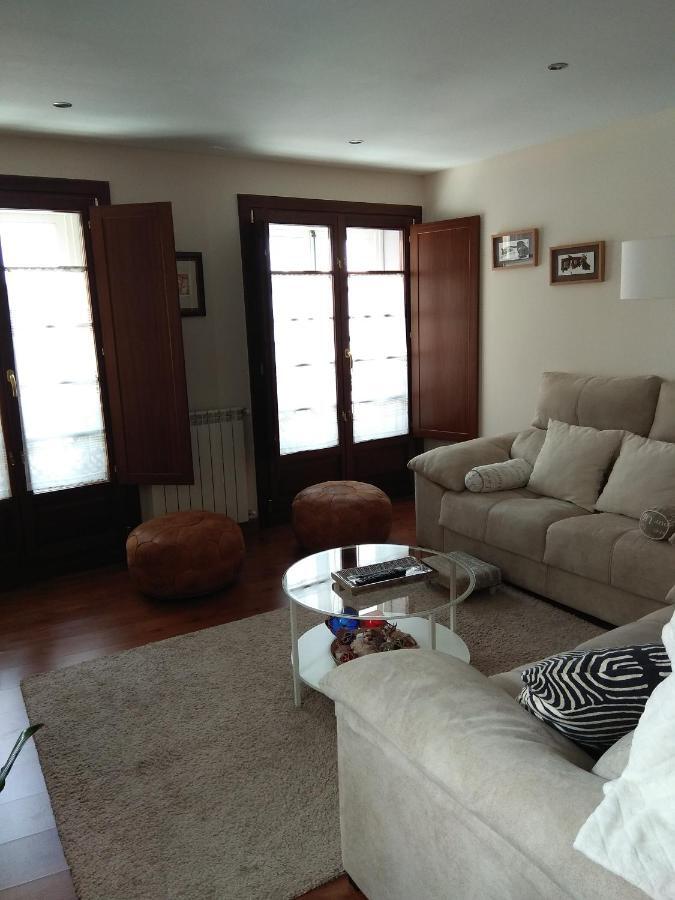 ריבאדאו Apartamento Cine Colon מראה חיצוני תמונה