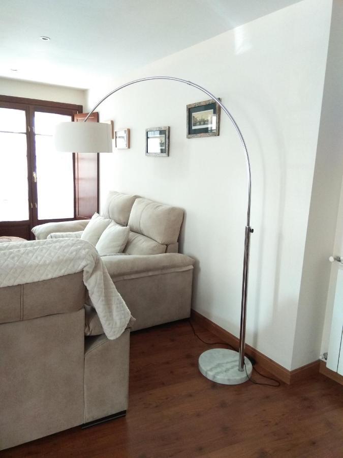 ריבאדאו Apartamento Cine Colon מראה חיצוני תמונה